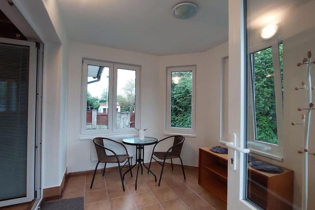House, 5 Bedrooms-9 Beds - * Prague