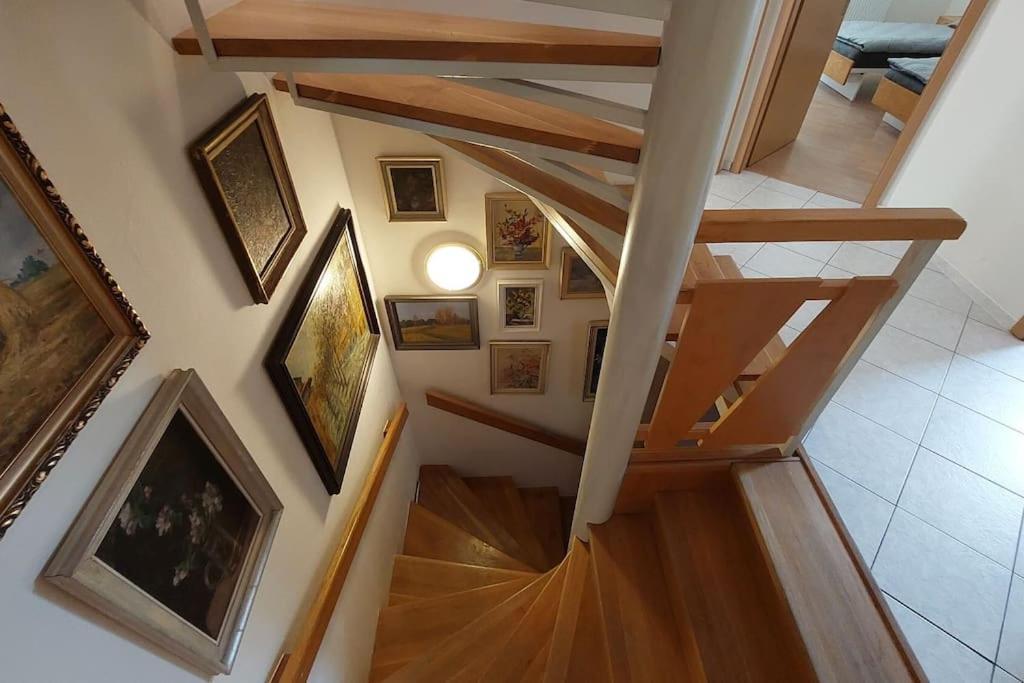 Holiday home House, 5 Bedrooms-9 Beds - Prague