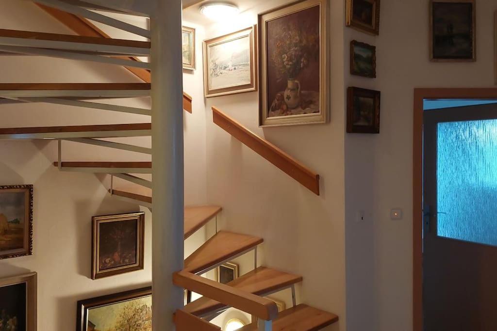 House, 5 Bedrooms-9 Beds - Prázdninový dům *